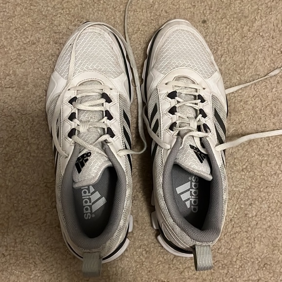 Adidas Men’s shoes, size 9 1/2 - Picture 4 of 5